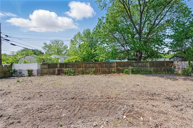 725 Burgesses Ln, Virginia Beach, VA 23452 - view of yard with a fenced backyard