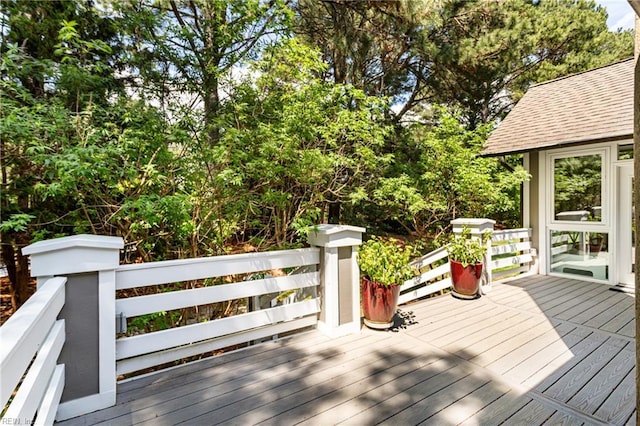 200 Moodys Run, Williamsburg, VA 23185 - view of wooden deck