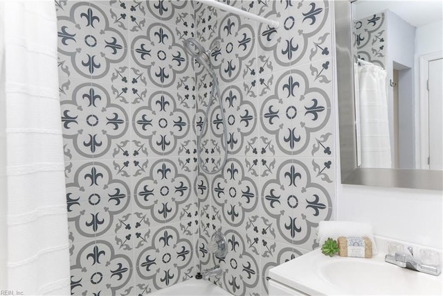 full bathroom featuring a sink and shower / tub combo