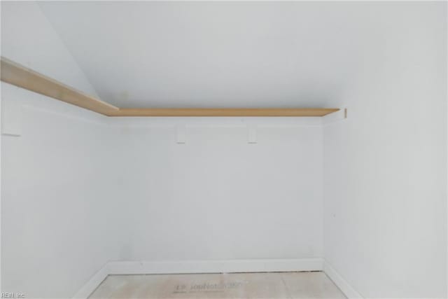 detailed view of baseboards
