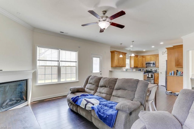 3214 Herbert St, Norfolk, VA 23513 - living room with recessed lighting, ceiling fan, visible vents, and ornamental molding