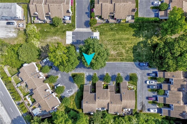 1615 Colonnade Cres, Virginia Beach, VA 23451 - aerial view of property and surrounding area with nearby suburban area