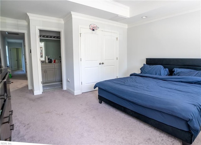 810 Fairland Ave, Hampton, VA 23661 - bedroom with crown molding, baseboards, carpet, and a closet