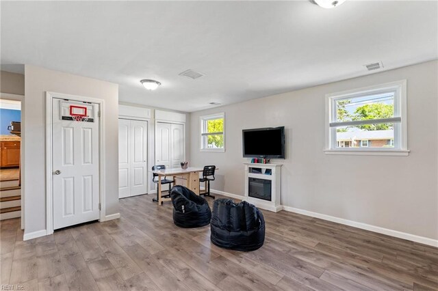 5013 Finn Rd, Virginia Beach, VA 23455 - interior space featuring visible vents, light wood-style floors, and baseboards