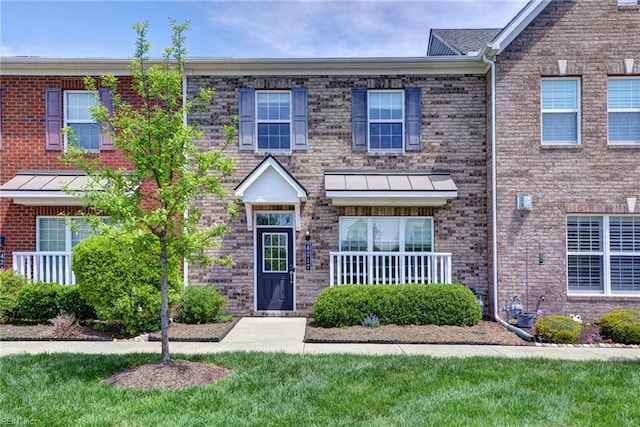 multi unit property with brick siding