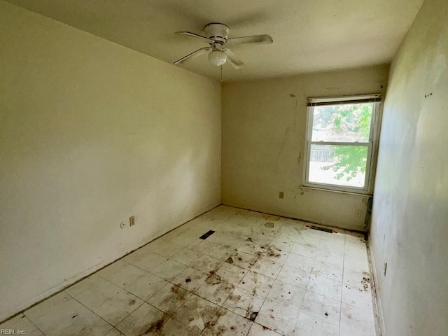 1528 Darren Cir, Portsmouth, VA 23701 - empty room featuring light floors, ceiling fan, and visible vents
