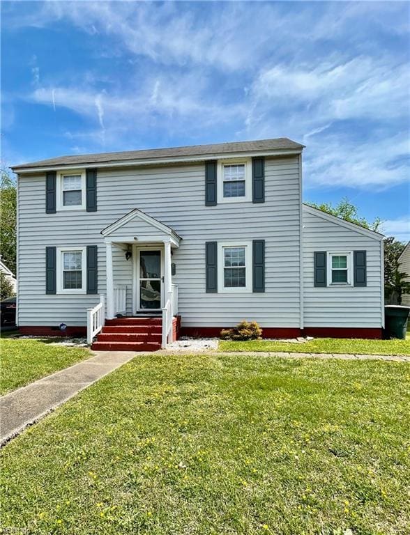 222 Chesterfield Rd, Hampton, VA 23661 - view of front of home with a front yard