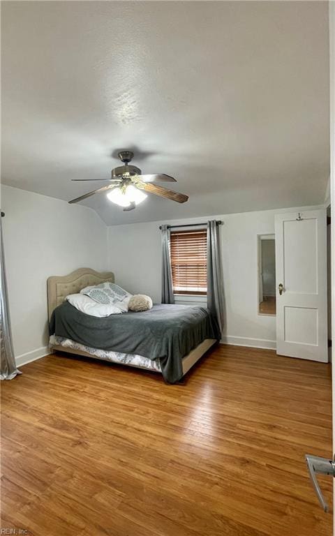 222 Chesterfield Rd, Hampton, VA 23661 - bedroom with baseboards, wood finished floors, and a ceiling fan