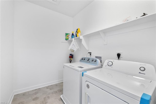 411 Middleton Way, Chesapeake, VA 23322 - clothes washing area featuring baseboards, laundry area, and washer and clothes dryer