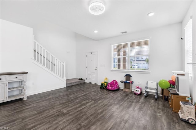 411 Middleton Way, Chesapeake, VA 23322 - recreation room with recessed lighting, visible vents, baseboards, and dark wood-style floors