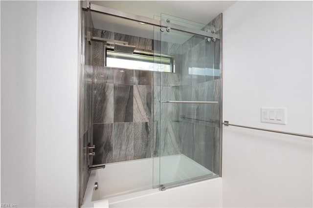 full bathroom featuring enclosed tub / shower combo