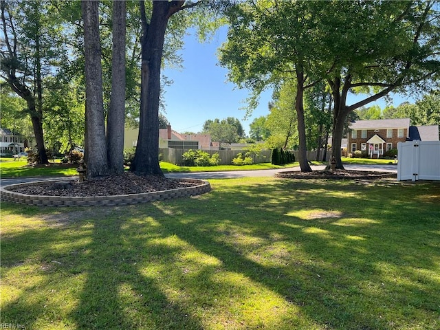 view of yard featuring fence