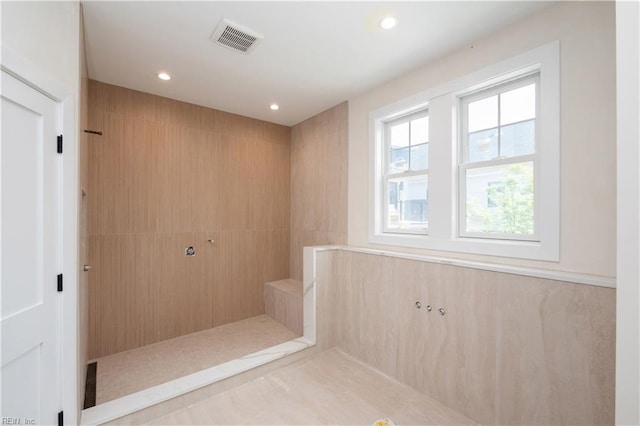 402 48th St, Virginia Beach, VA 23451 - full bath with a tile shower, recessed lighting, and visible vents