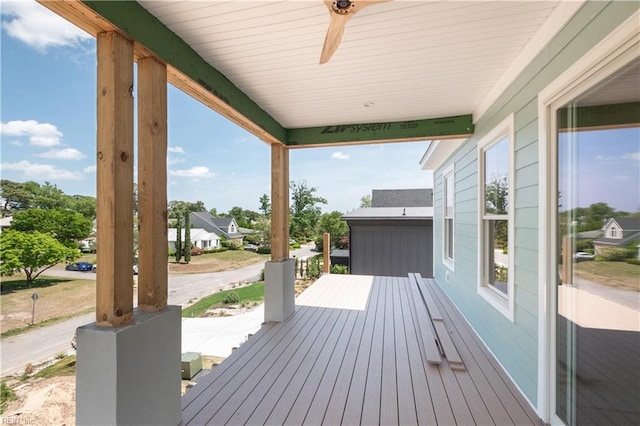 402 48th St, Virginia Beach, VA 23451 - view of wooden deck