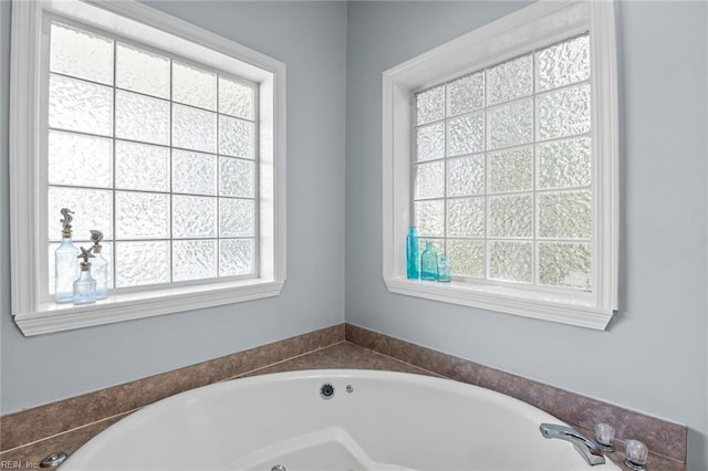 108 Hodges Cove Rd, Yorktown, VA 23692 - full bath featuring a bath