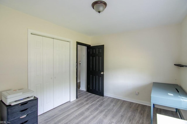 8123 Kenwood Dr, Norfolk, VA 23518 - unfurnished office with light wood finished floors and baseboards