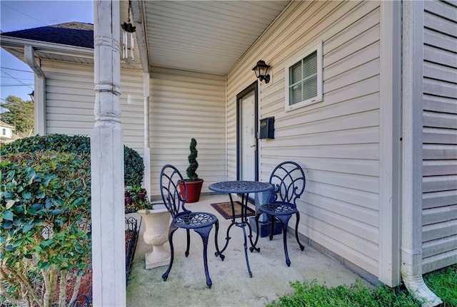 7463 Diven St, Norfolk, VA 23505 - view of patio / terrace with a porch