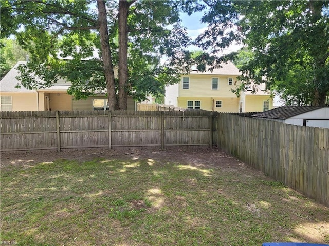 890 Cheyanne Dr, Newport News, VA 23608 - view of fenced backyard