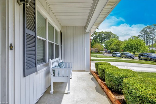 view of patio / terrace featuring covered porch