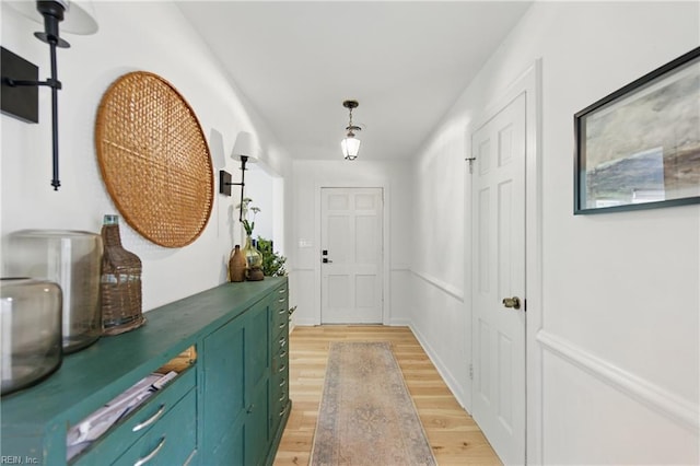 1601 Upton Pl, Suffolk, VA 23433 - entryway featuring light wood-style floors