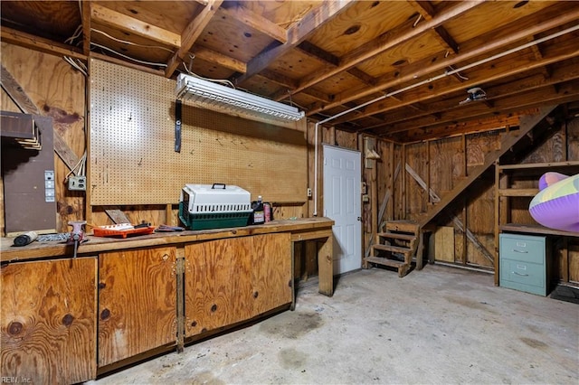 209 Jarvis Rd, Chesapeake, VA 23323 - unfinished below grade area featuring a workshop area