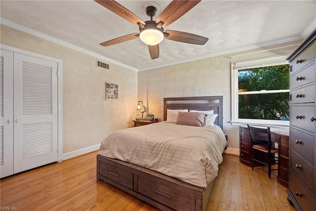 bedroom featuring visible vents, crown molding, a ceiling fan, baseboards, and light wood-style floors