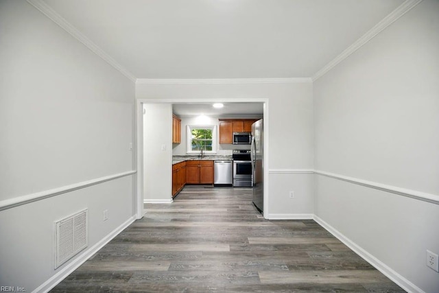 937 Sherry Cir, Newport News, VA 23608 - interior space with ornamental molding, baseboards, visible vents, and dark wood finished floors