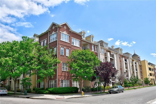 1400 Granby St Unit 309, Norfolk, VA 23510 - view of property featuring a residential view