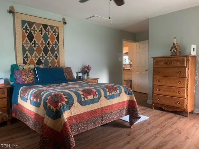 949 Kings Fork Rd, Suffolk, VA 23434 - bedroom with wood finished floors and a ceiling fan