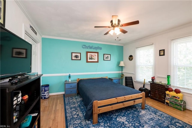 338 W Olney Rd, Norfolk, VA 23507 - bedroom with wood finished floors, ornamental molding, and a ceiling fan