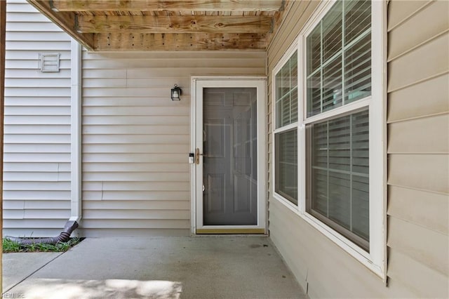 1005 Villas Ct, Virginia Beach, VA 23456 - view of doorway to property