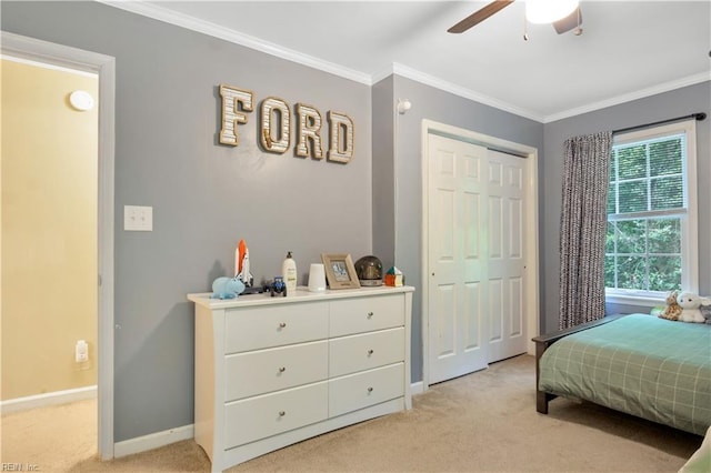 6 Hastings Ln, Williamsburg, VA 23188 - bedroom with light carpet, crown molding, baseboards, a closet, and a ceiling fan