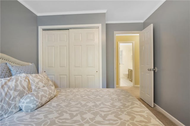 6 Hastings Ln, Williamsburg, VA 23188 - carpeted bedroom featuring baseboards, a closet, and crown molding