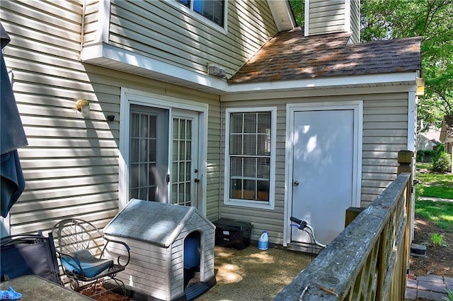 841 Masters Trl, Newport News, VA 23602 - doorway to property featuring a chimney