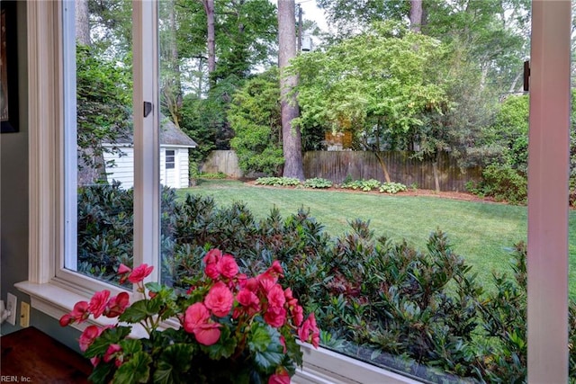 21 Westover Rd, Newport News, VA 23601 - view of yard featuring view of scattered trees