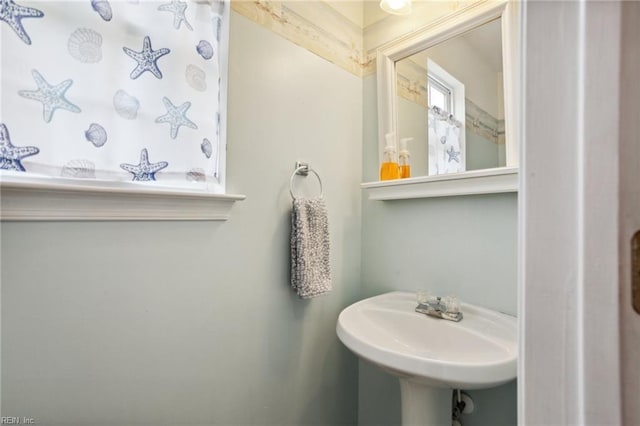 968 Speight Lyons Loop, Chesapeake, VA 23322 - bathroom with a sink