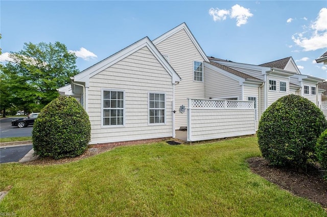 3009 Hogan Way, Suffolk, VA 23435 - back of property featuring a yard