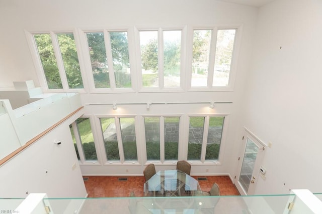 6025 River Rd, Norfolk, VA 23505 - living area with plenty of natural light and track lighting