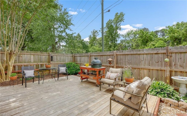 8 Riverview Ct, Suffolk, VA 23434 - deck featuring a fenced backyard