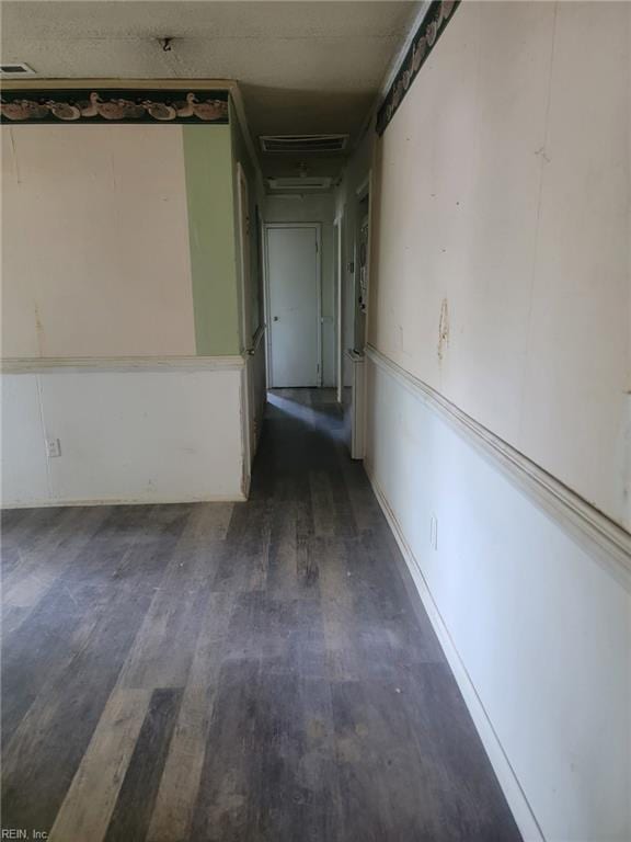 312 Shawen Dr, Hampton, VA 23669 - hall featuring dark wood-type flooring