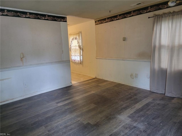 312 Shawen Dr, Hampton, VA 23669 - unfurnished room with wood finished floors