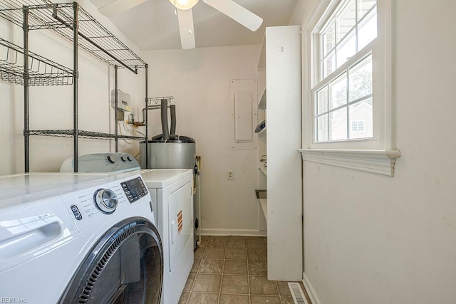 100 Woodland Cir, Franklin, VA 23851 - laundry room with independent washer and dryer, plenty of natural light, ceiling fan, and baseboards