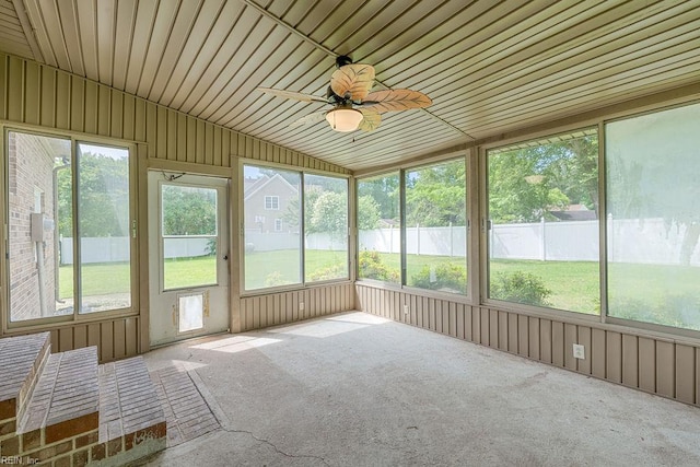 100 Woodland Cir, Franklin, VA 23851 - unfurnished sunroom with ceiling fan and vaulted ceiling