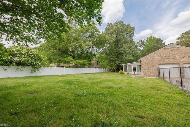 100 Woodland Cir, Franklin, VA 23851 - view of yard