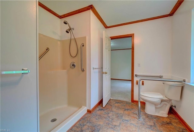 8 Pinckney Ln, Poquoson, VA 23662 - full bath with crown molding, a shower stall, toilet, baseboards, and stone finish flooring