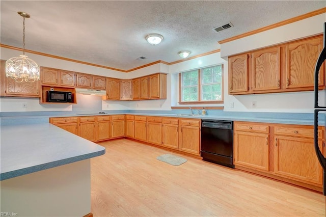 8 Pinckney Ln, Poquoson, VA 23662 - kitchen with black appliances, light wood-style flooring, ornamental molding, a chandelier, and decorative light fixtures