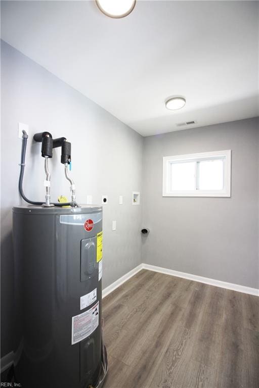808 Williams Ave, Chesapeake, VA 23323 - utility room with water heater