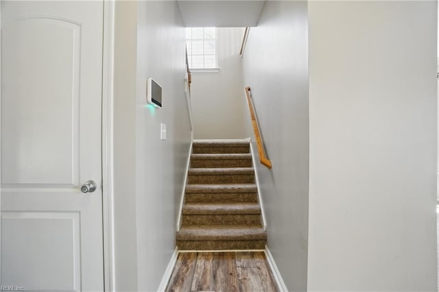 105 Christophers Ln, Hampton, VA 23666 - stairway featuring wood finished floors and baseboards