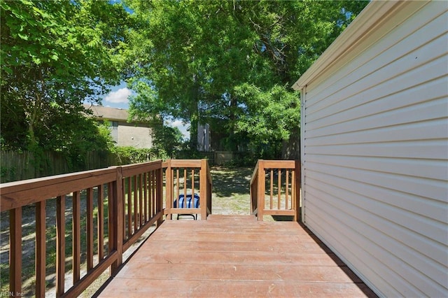 7811 Nesbitt Dr, Norfolk, VA 23505 - wooden terrace with a fenced backyard