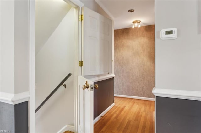 611 Windemere Rd, Newport News, VA 23602 - corridor featuring light wood finished floors